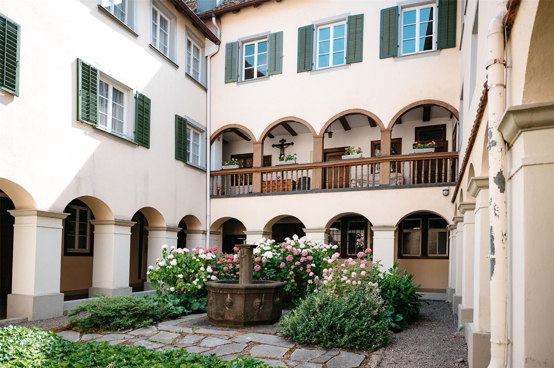 Geschichtsträchtriger Ort: Der Kreuzgang des Klosters Zoffingen