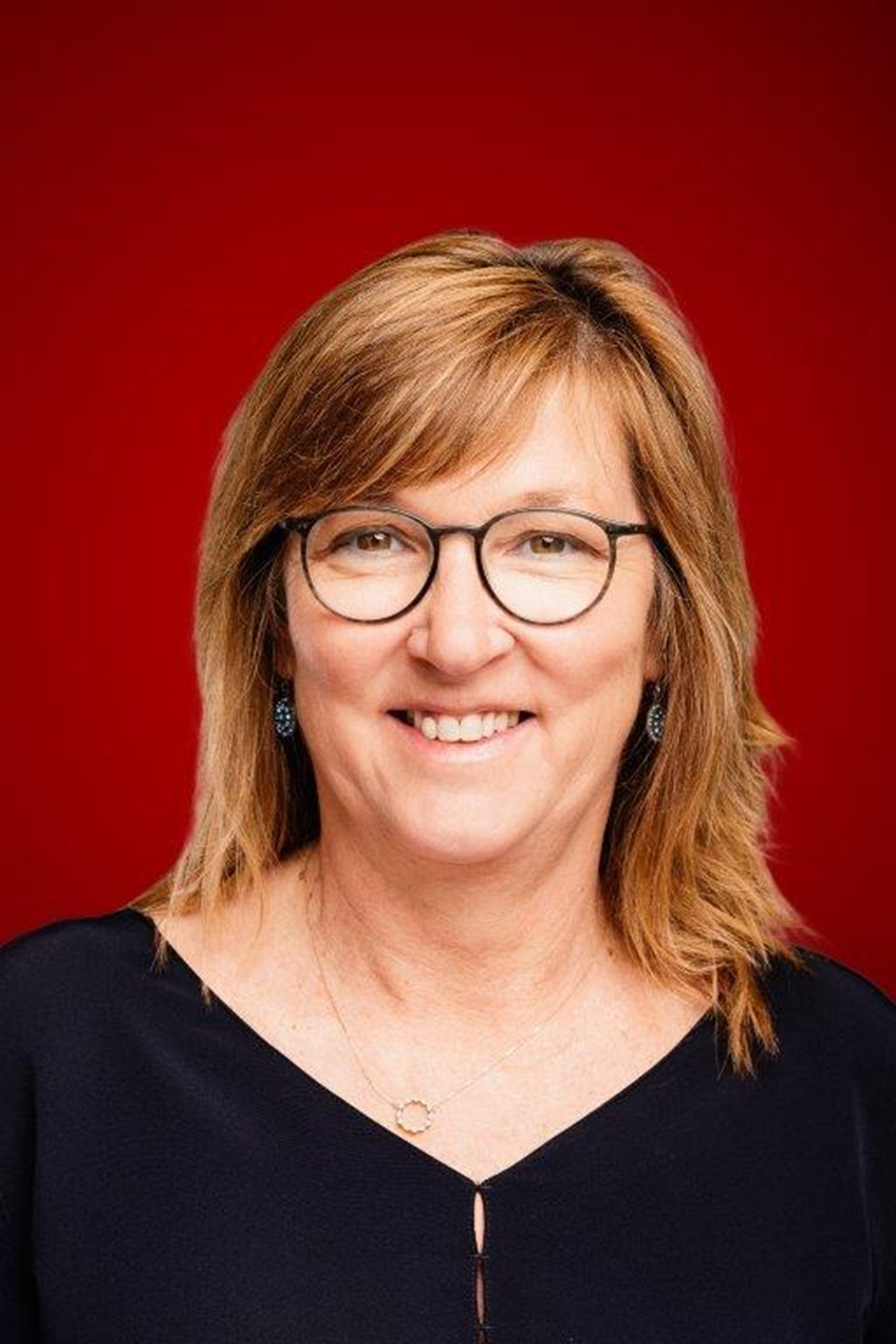 Porträt der Mitarbeiterin Angela Egger